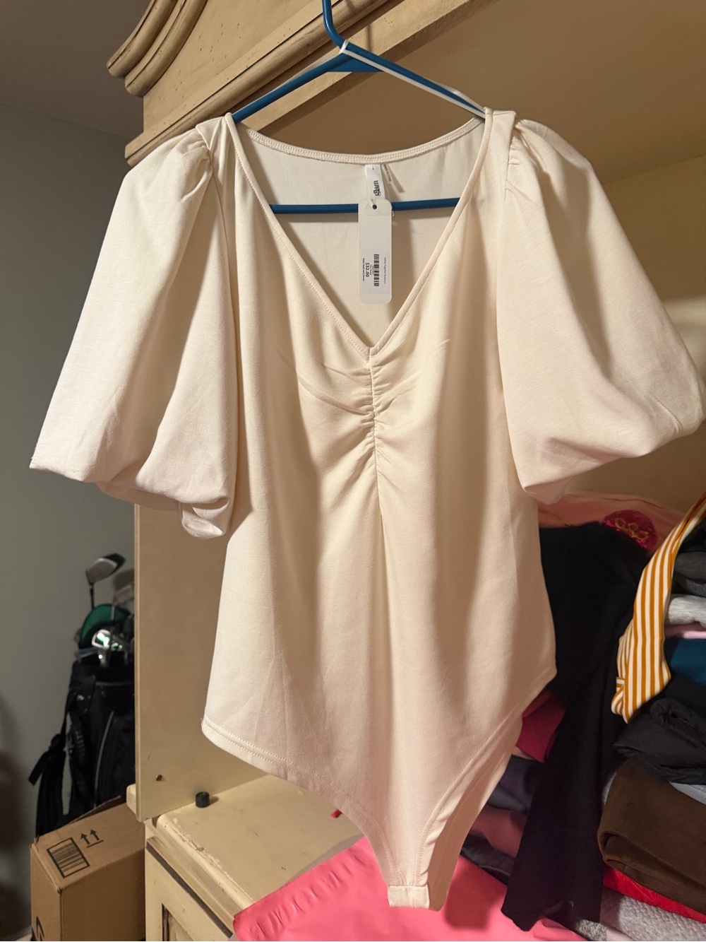 glam Cream Puff-Sleeve V-Neck Bodysuit